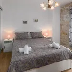 4 Bedroom Cozy Home In Dracevac