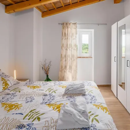 Lovely In Ferienhaus